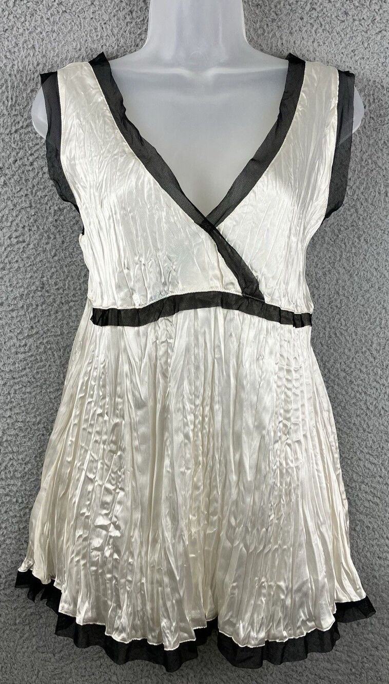 Y2K Ivory Babydoll Crinkle Satin Black Mesh Trim Top Sz S Ethereal Fairy Grunge